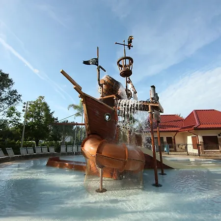 Disney'S Caribbean Beach Resort-3